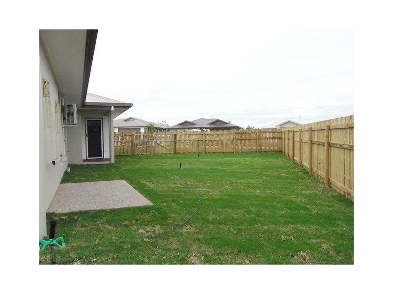 5 Hinton Court, Deeragun QLD 4818