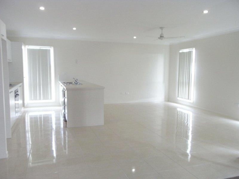 5 Hinton Court, Deeragun QLD 4818