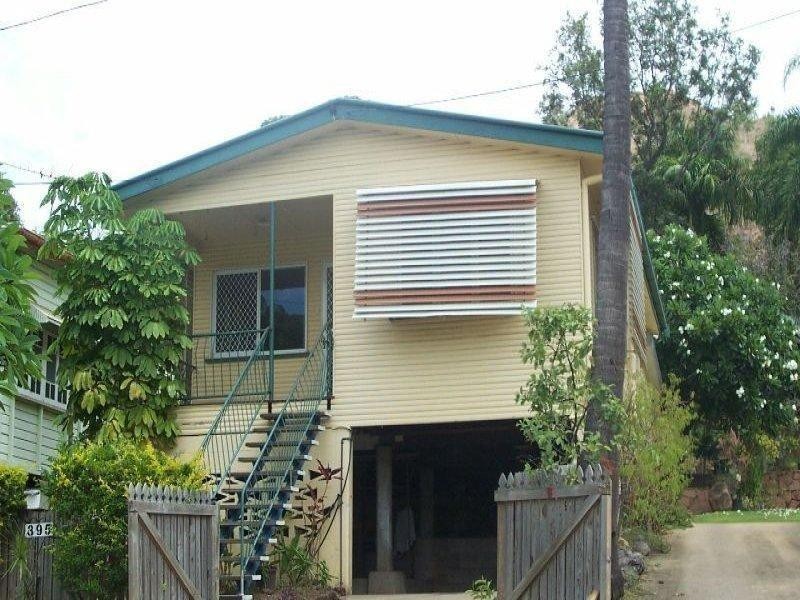 West End QLD 4810