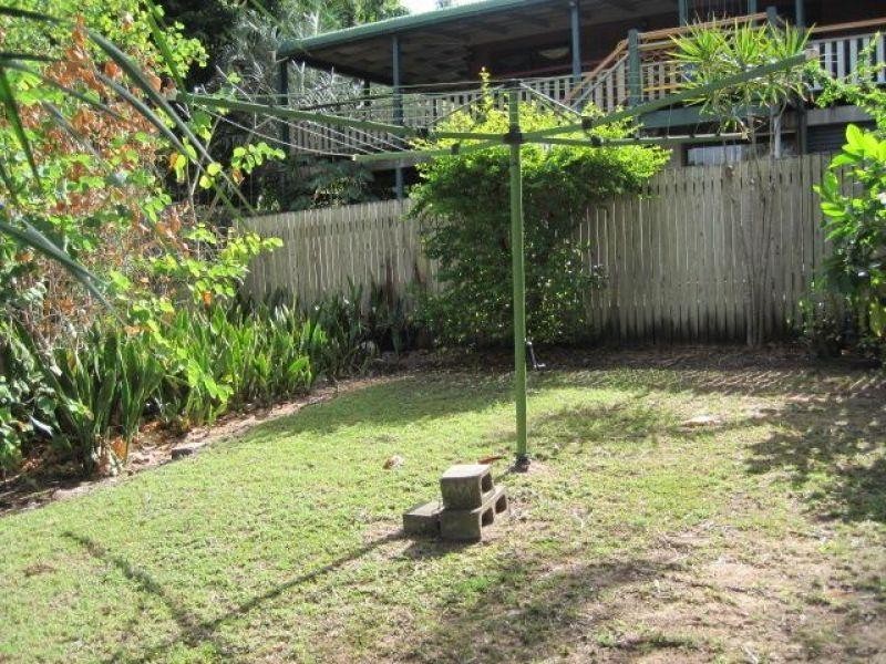 West End QLD 4810