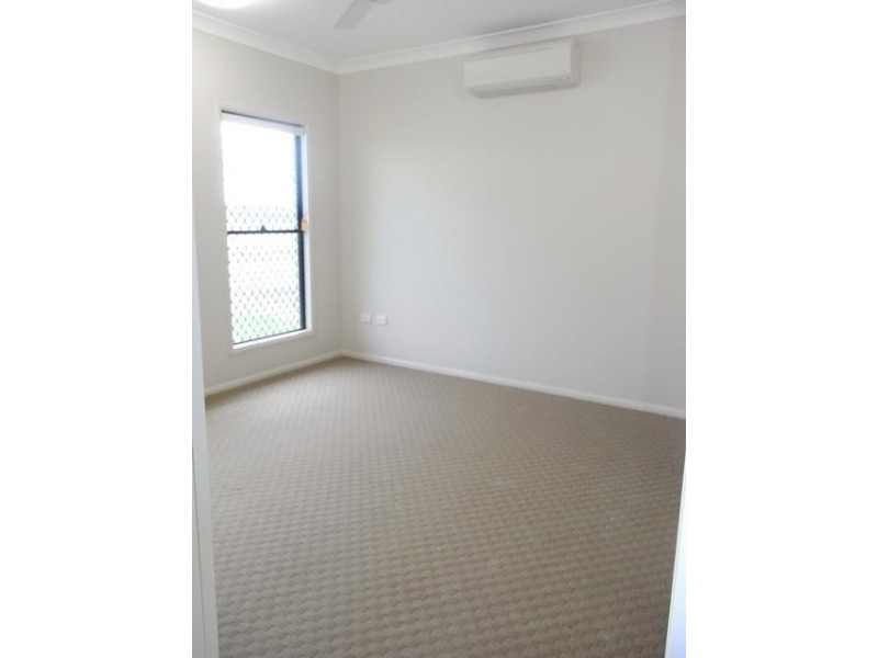 7 Laysan Street, Burdell QLD 4818