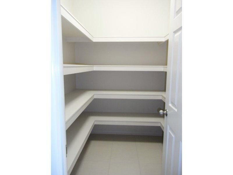 7 Laysan Street, Burdell QLD 4818