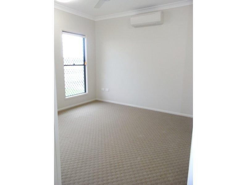 7 Laysan Street, Burdell QLD 4818