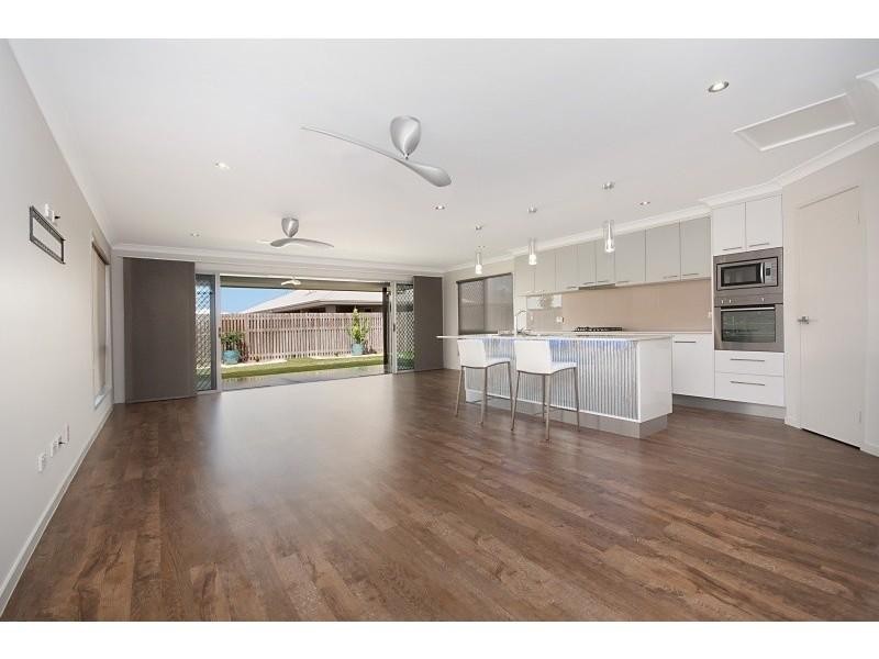 15 Saba Street, Burdell QLD 4818