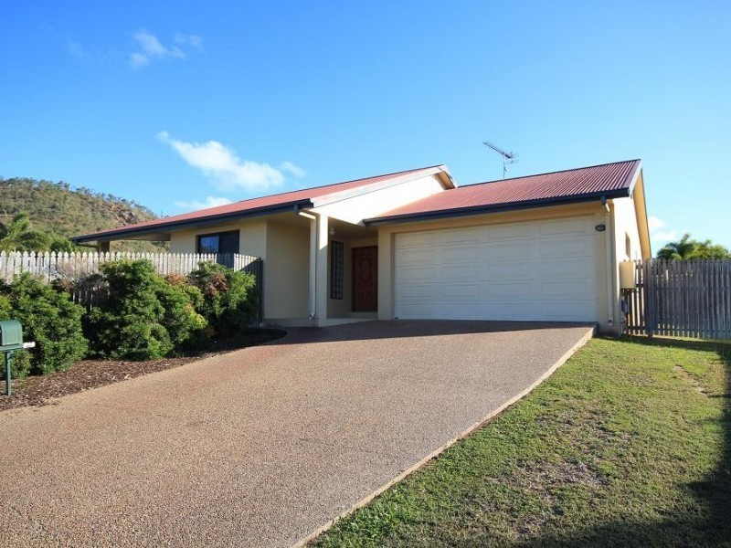 54 Monaro Circuit, Mount Louisa QLD 4814