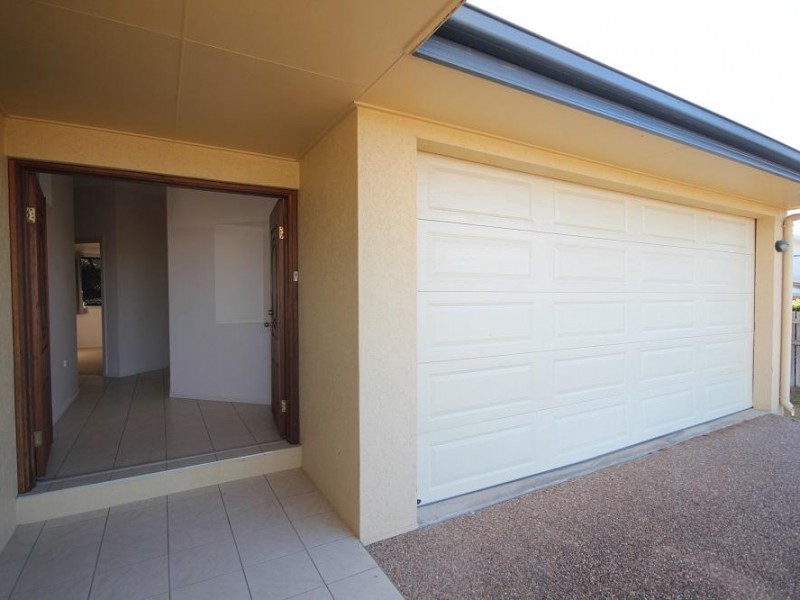 54 Monaro Circuit, Mount Louisa QLD 4814