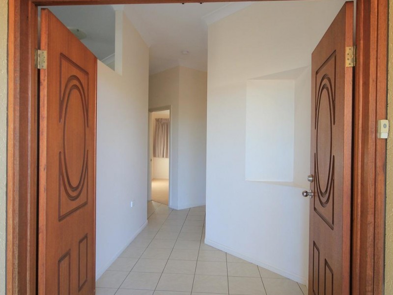 54 Monaro Circuit, Mount Louisa QLD 4814