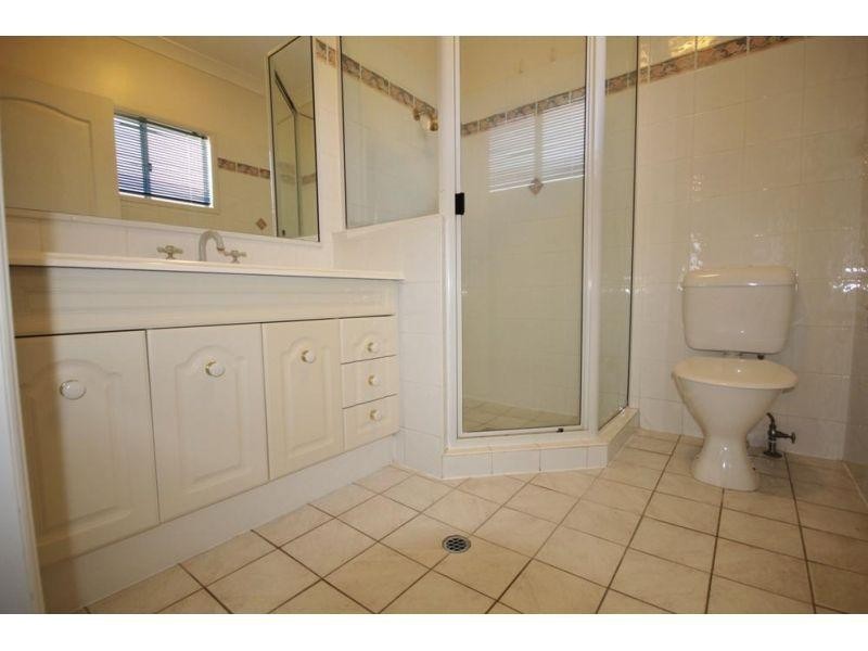 13/18 High Vista Drive, Mount Louisa QLD 4814