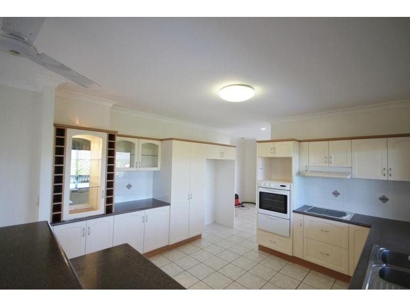 13/18 High Vista Drive, Mount Louisa QLD 4814