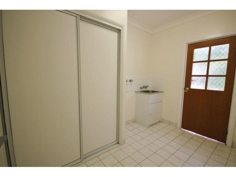 13/18 High Vista Drive, Mount Louisa QLD 4814