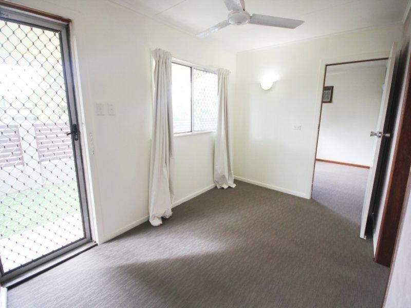 50 Hammett Street, Currajong QLD 4812