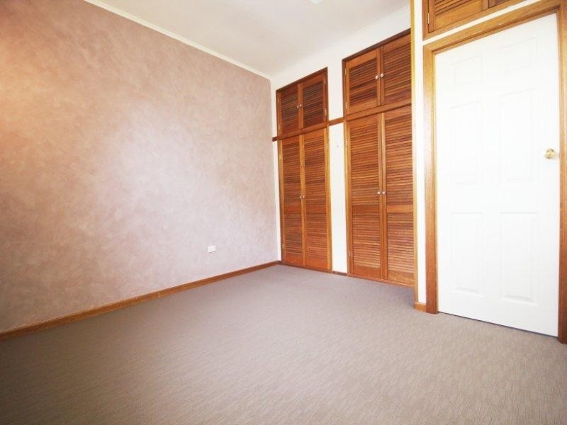 50 Hammett Street, Currajong QLD 4812