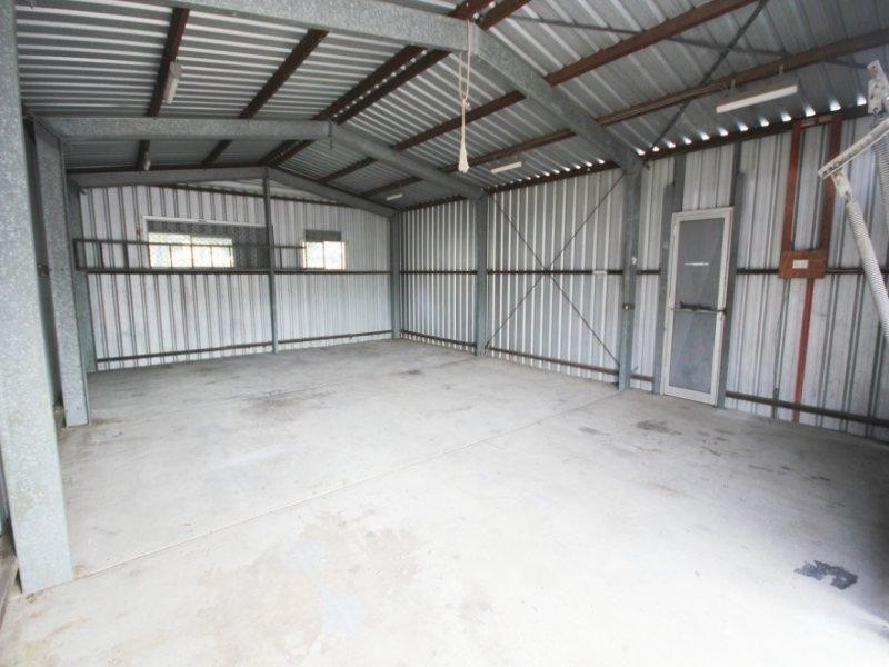 50 Hammett Street, Currajong QLD 4812