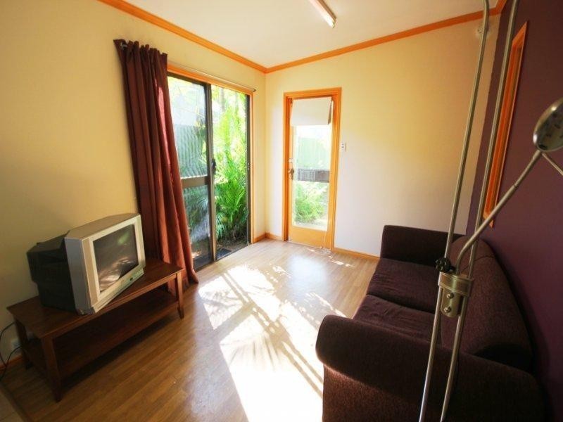 28C Ackers Street, Hermit Park QLD 4812