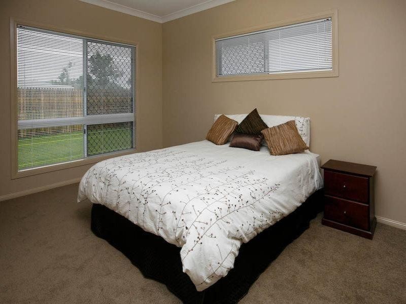 44 Dunlop Street, Kelso QLD 4815