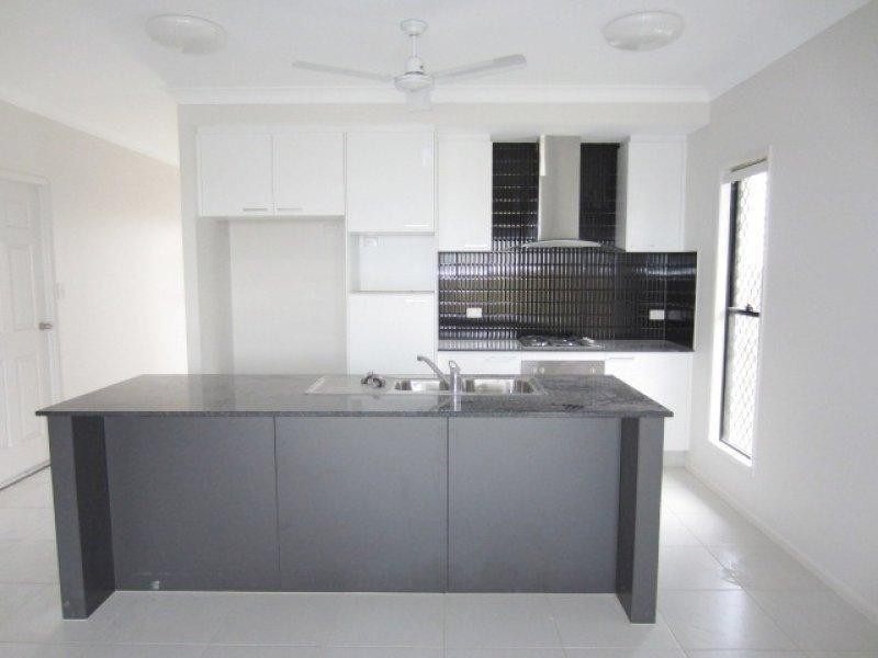 5 Baros Street, Burdell QLD 4818