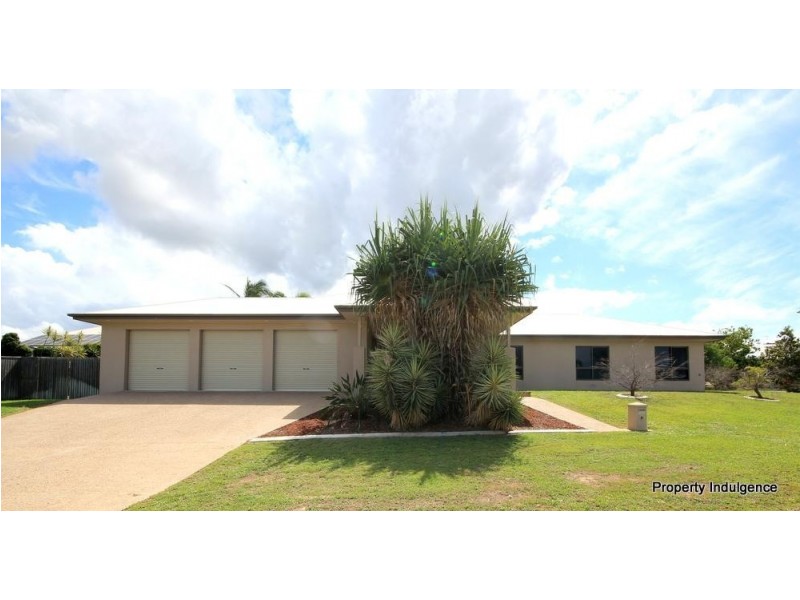 7 Baxendell Place, Bushland Beach QLD 4818