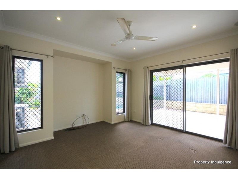 7 Baxendell Place, Bushland Beach QLD 4818