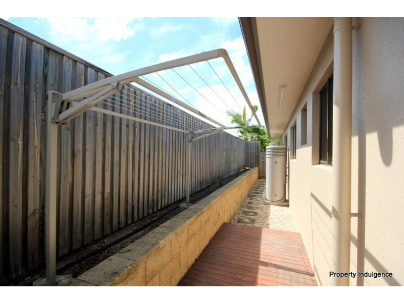 7 Baxendell Place, Bushland Beach QLD 4818