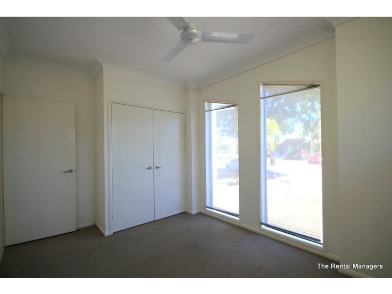 8 Arafura Close, Burdell QLD 4818