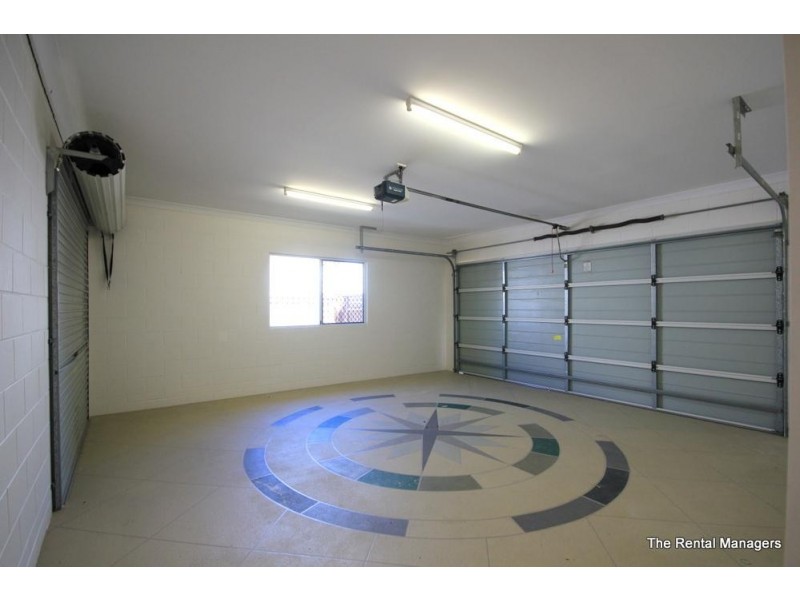 8 Arafura Close, Burdell QLD 4818