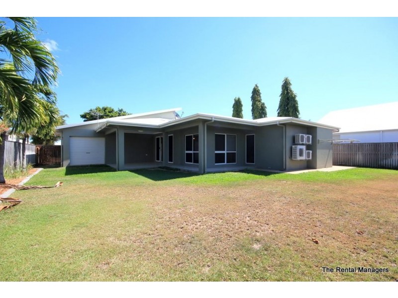 8 Arafura Close, Burdell QLD 4818