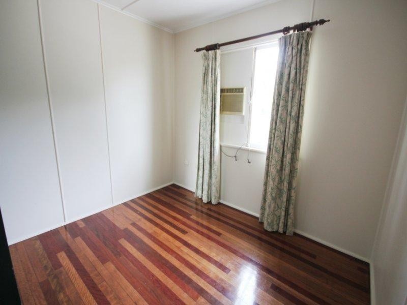 119 Nathan Street, Cranbrook QLD 4814