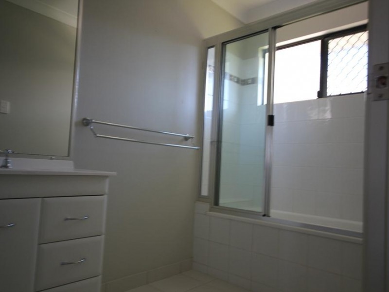 13 Aspley Drive, Kirwan QLD 4817