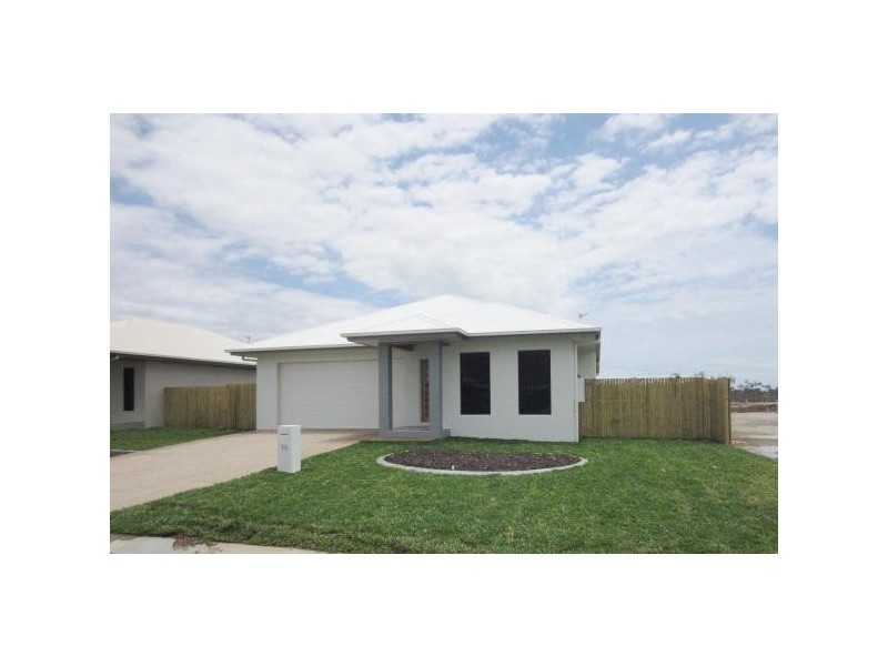 10 Laysan Street, Burdell QLD 4818