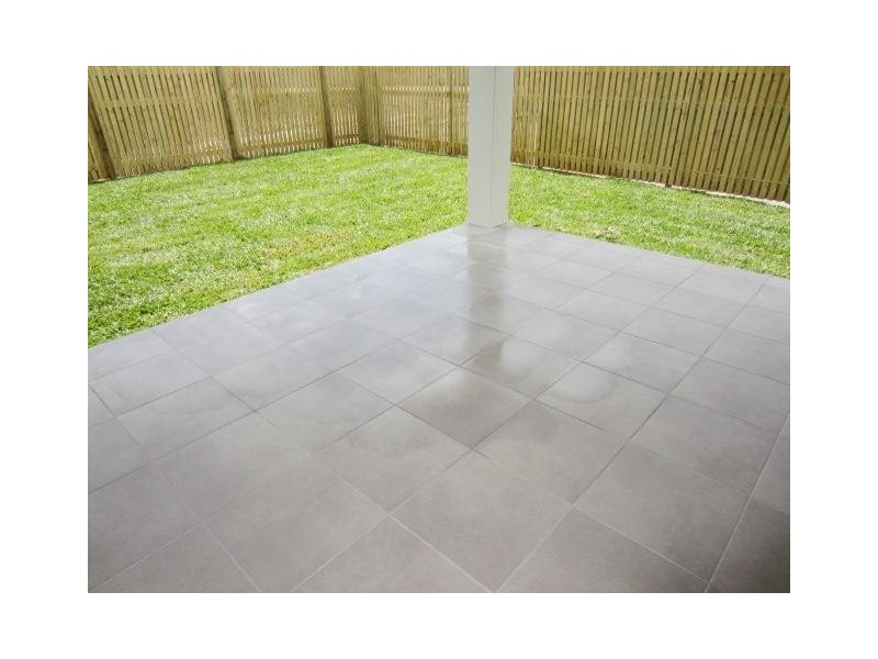 10 Laysan Street, Burdell QLD 4818