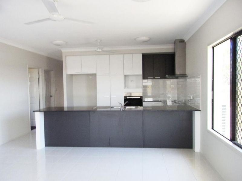 35 Sunhaven Boulevard, Burdell QLD 4818