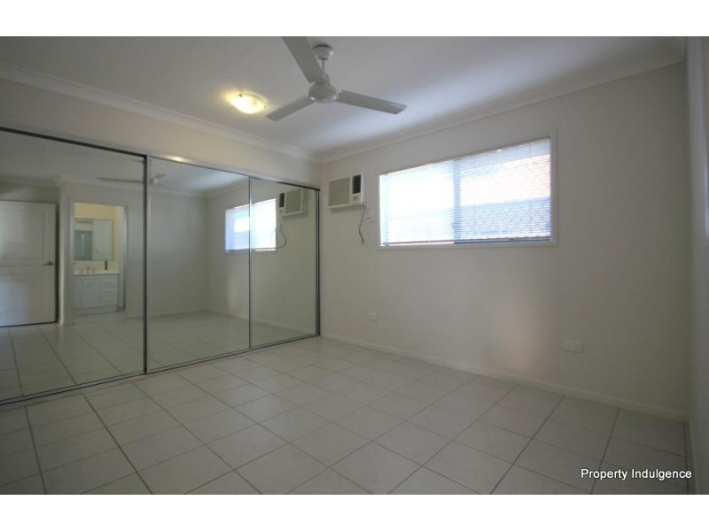 13 Rowley Place, Burdell QLD 4818