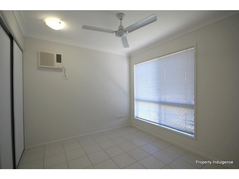 13 Rowley Place, Burdell QLD 4818