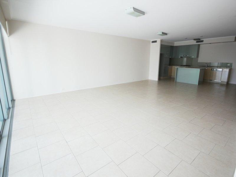 319/72-74 The Strand, North Ward QLD 4810