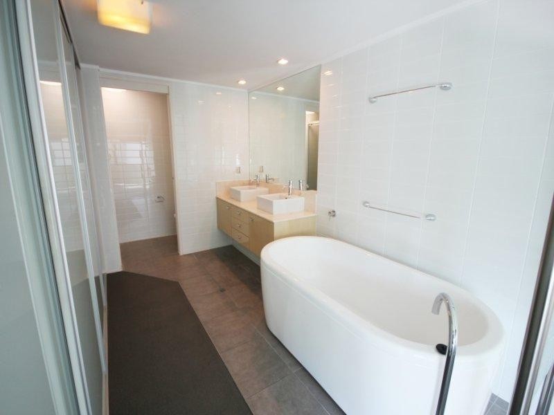 319/72-74 The Strand, North Ward QLD 4810