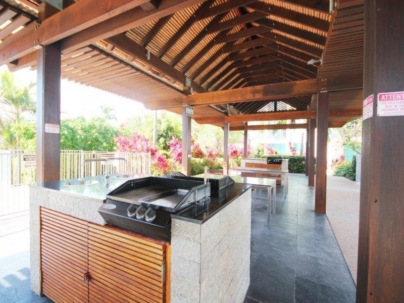 319/72-74 The Strand, North Ward QLD 4810