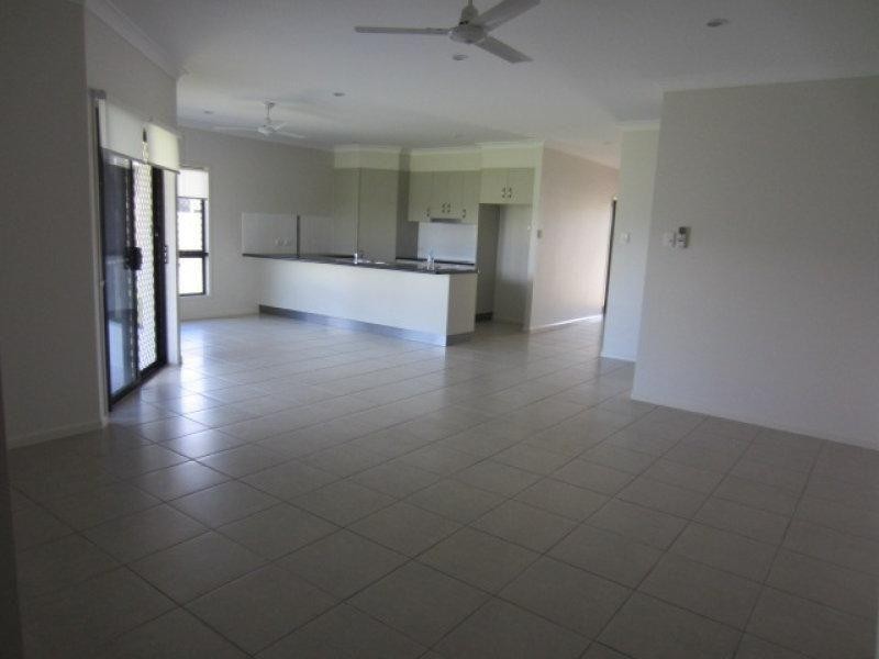 105 Kalynda Parade, Bohle Plains QLD 4817