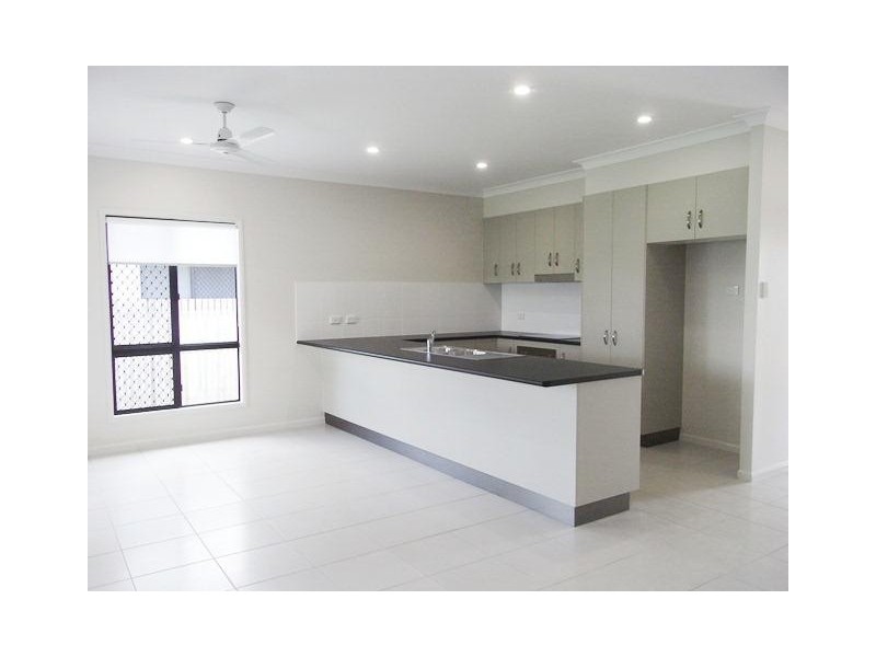 105 Kalynda Parade, Bohle Plains QLD 4817