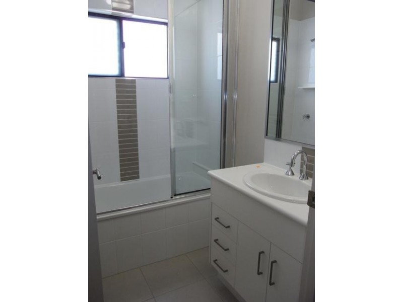 6 Tobias Avenue, Burdell QLD 4818