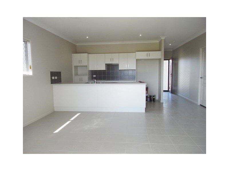 6 Tobias Avenue, Burdell QLD 4818