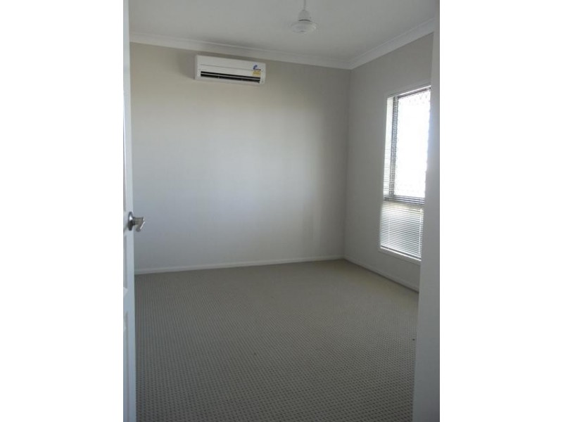 6 Tobias Avenue, Burdell QLD 4818