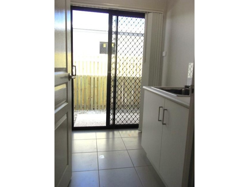 6 Tobias Avenue, Burdell QLD 4818