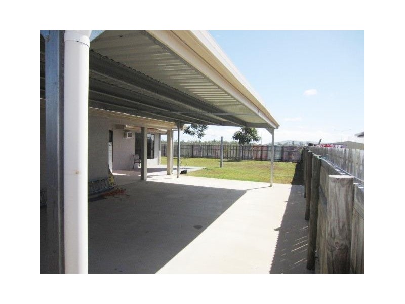 18 Armistice Street, Burdell QLD 4818