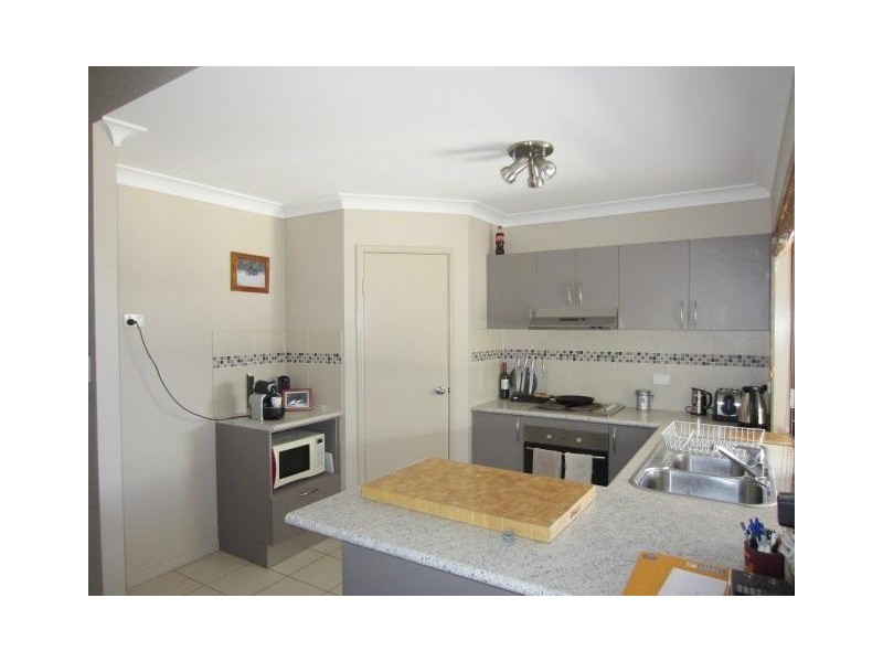 18 Armistice Street, Burdell QLD 4818