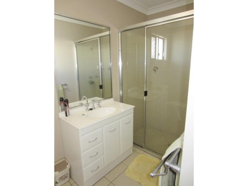 18 Armistice Street, Burdell QLD 4818