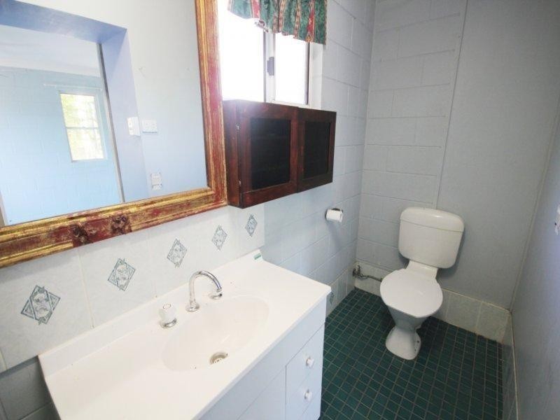 2 Samuel Court, Burdell QLD 4818