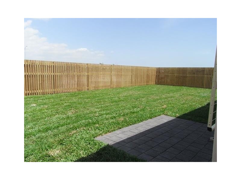 52 Sunhaven Boulevard, Burdell QLD 4818