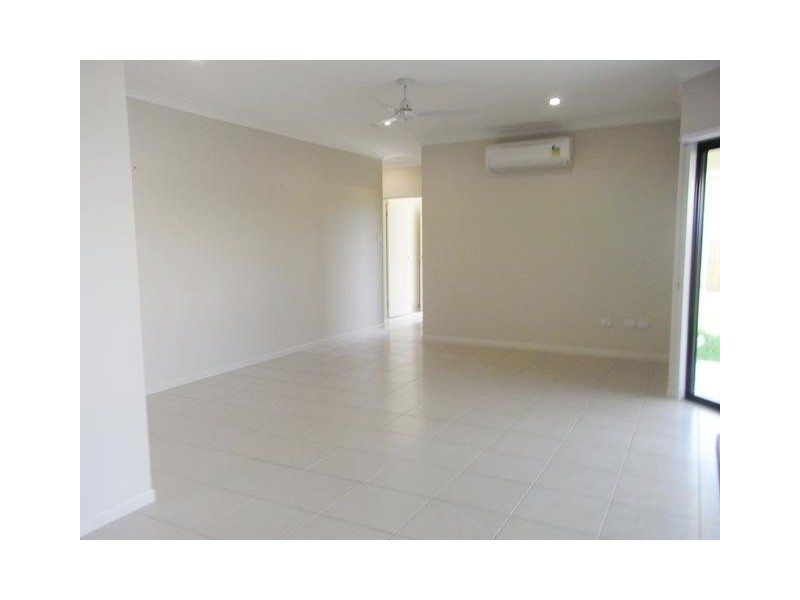 52 Sunhaven Boulevard, Burdell QLD 4818