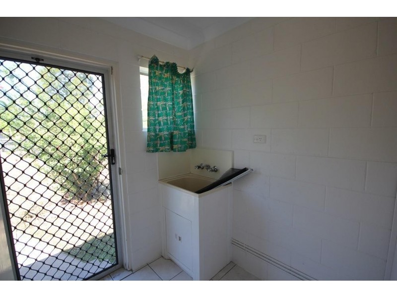 2/96 Curie Street, Wulguru QLD 4811