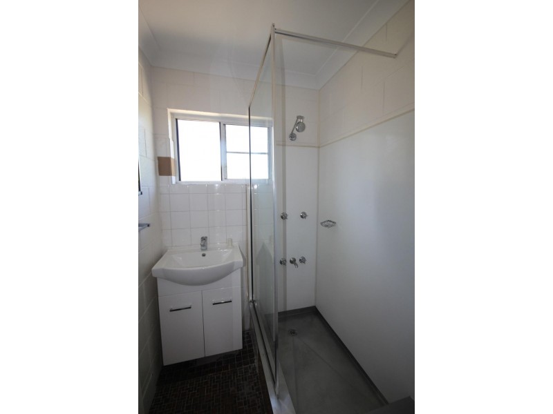 2/96 Curie Street, Wulguru QLD 4811